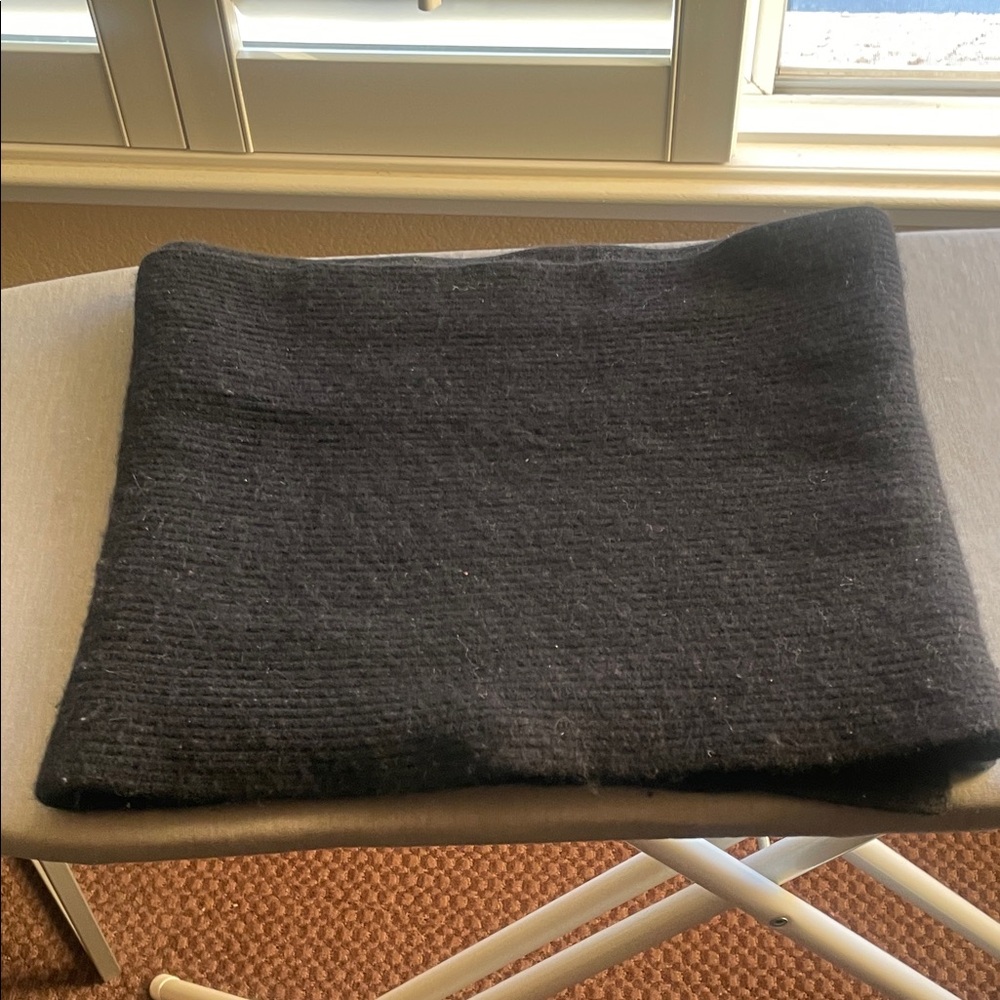 Black Knit Scarf